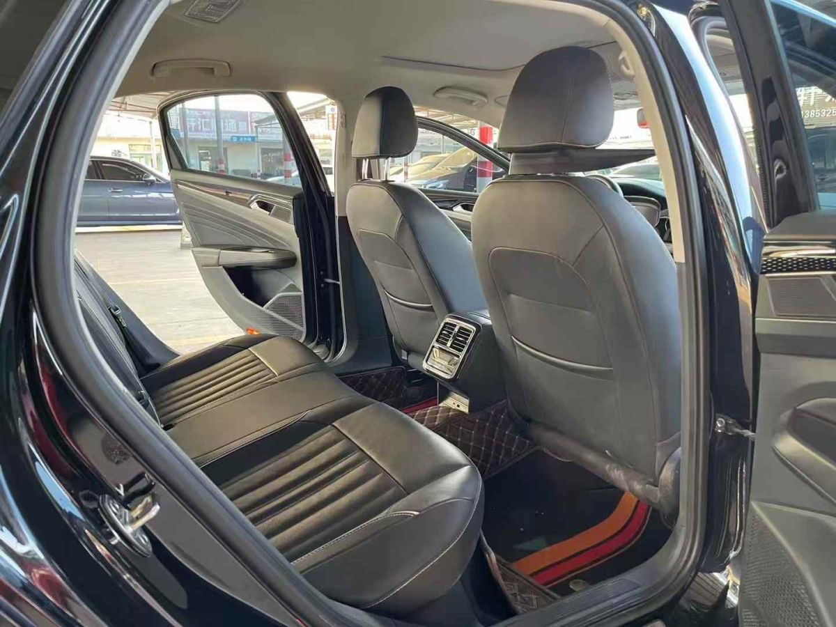 大眾 帕薩特  2021款 280TSI 商務(wù)版圖片