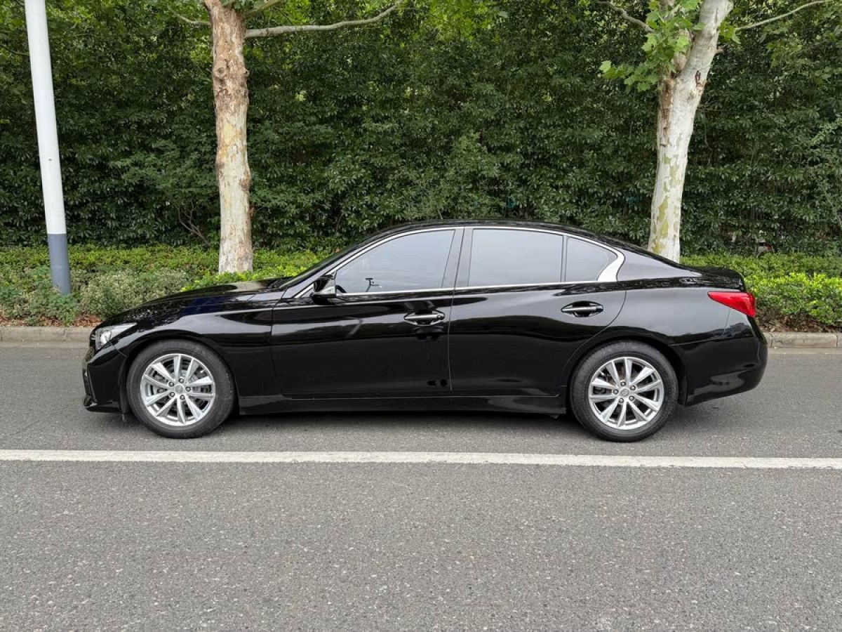 英菲尼迪 Q50  2014款 3.7L 舒適版圖片