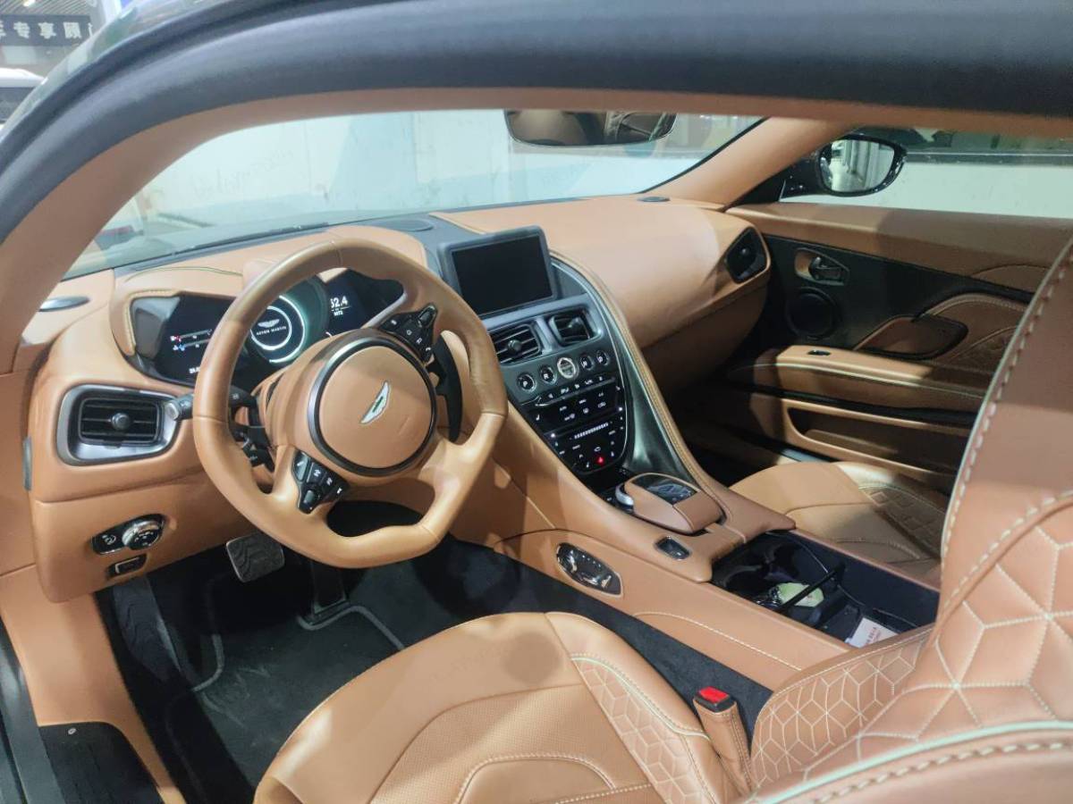 阿斯頓·馬丁 阿斯頓?馬丁DBS  2020款 DBS Superleggera V12 Coupe圖片