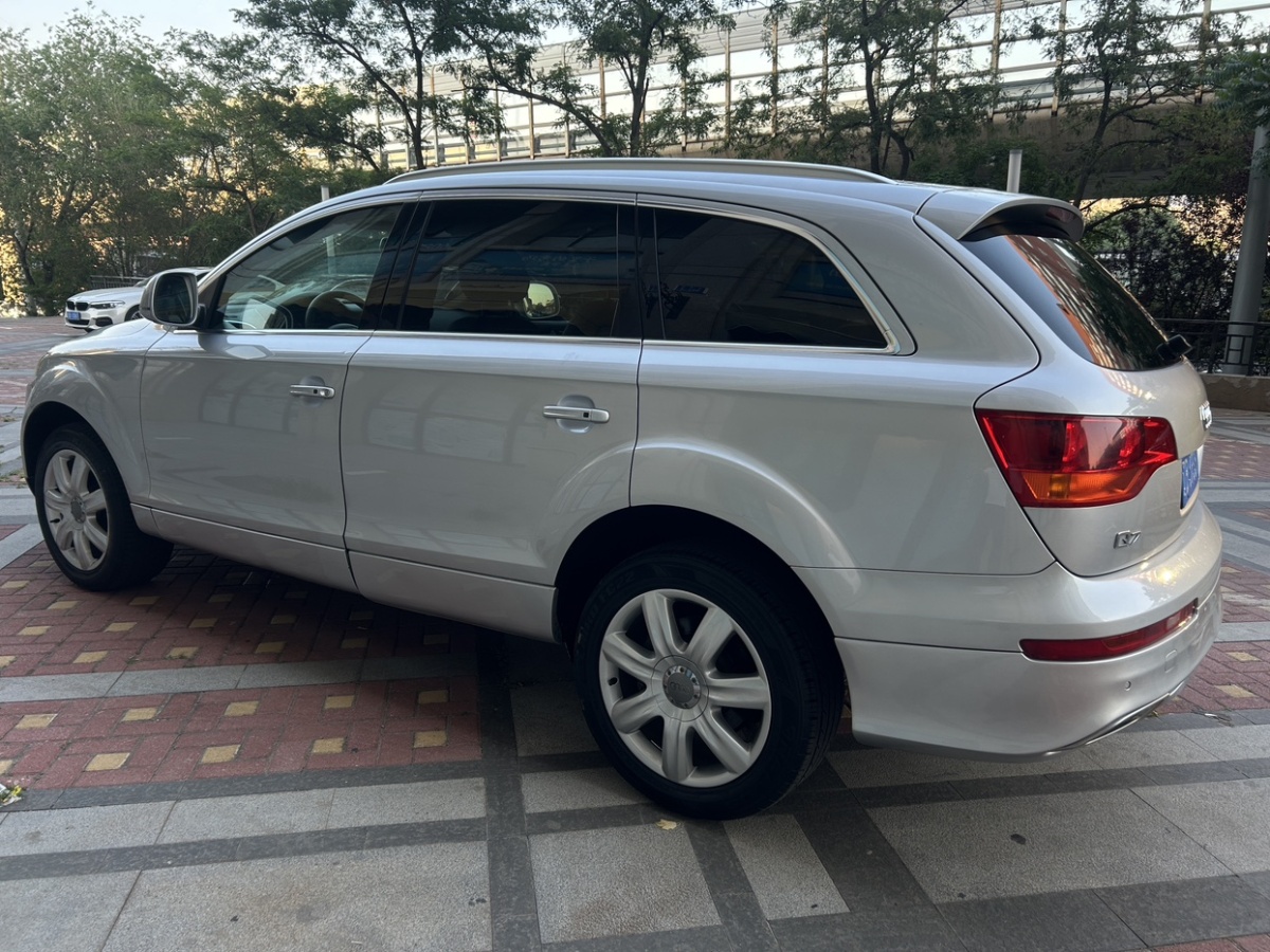 奧迪 奧迪Q7  2007款 3.6 FSI quattro 豪華型圖片