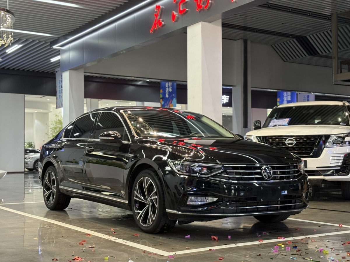 大眾 邁騰  2021款 330TSI DSG 30周年紀(jì)念版圖片