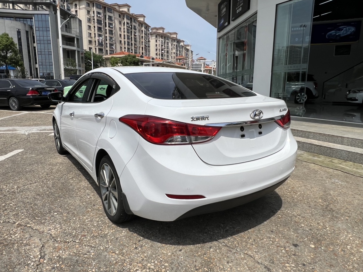 現(xiàn)代 朗動  2015款 1.6L 自動領先型圖片