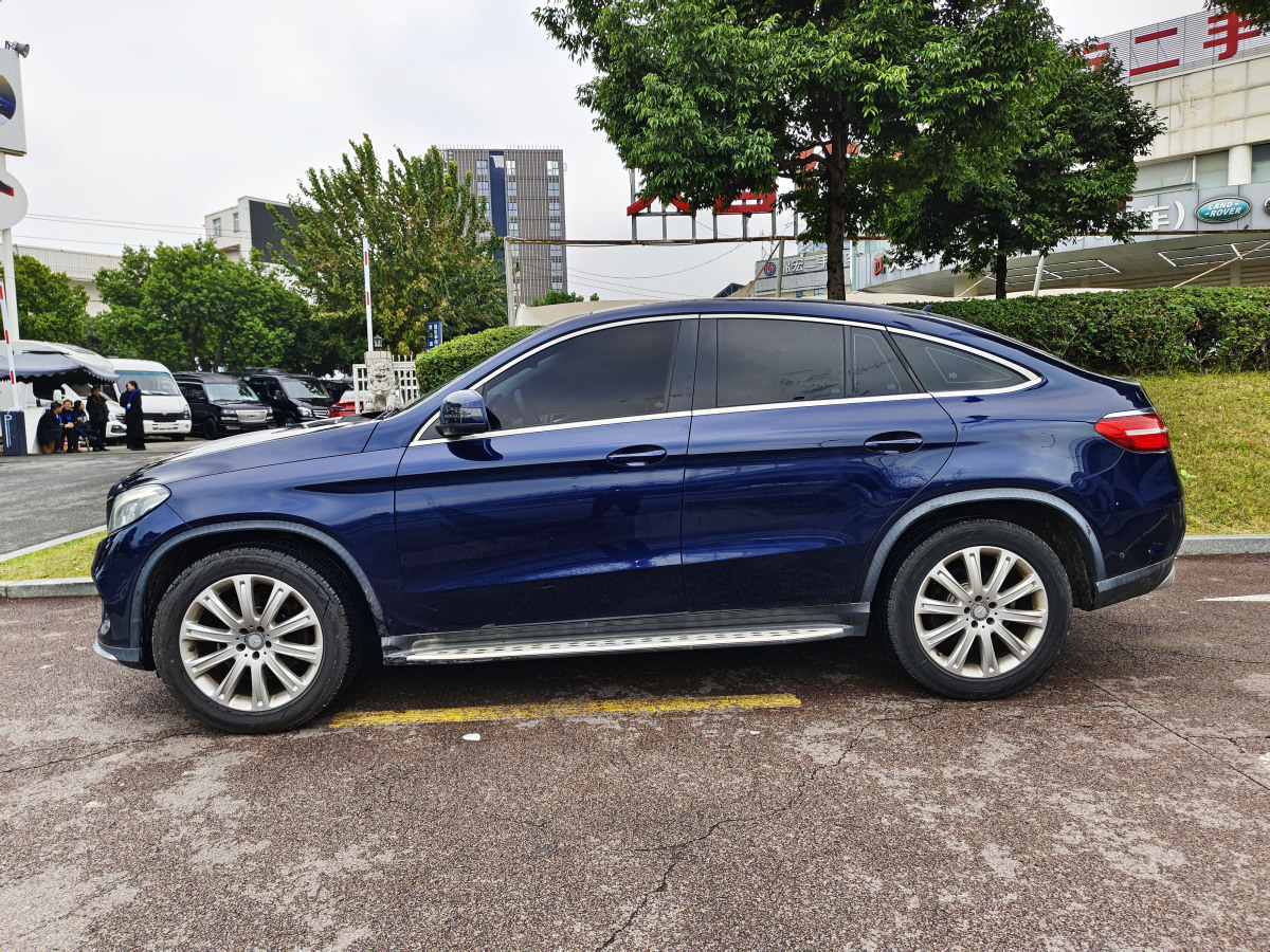 奔馳 奔馳GLE轎跑  2015款 GLE 320 4MATIC 轎跑SUV圖片