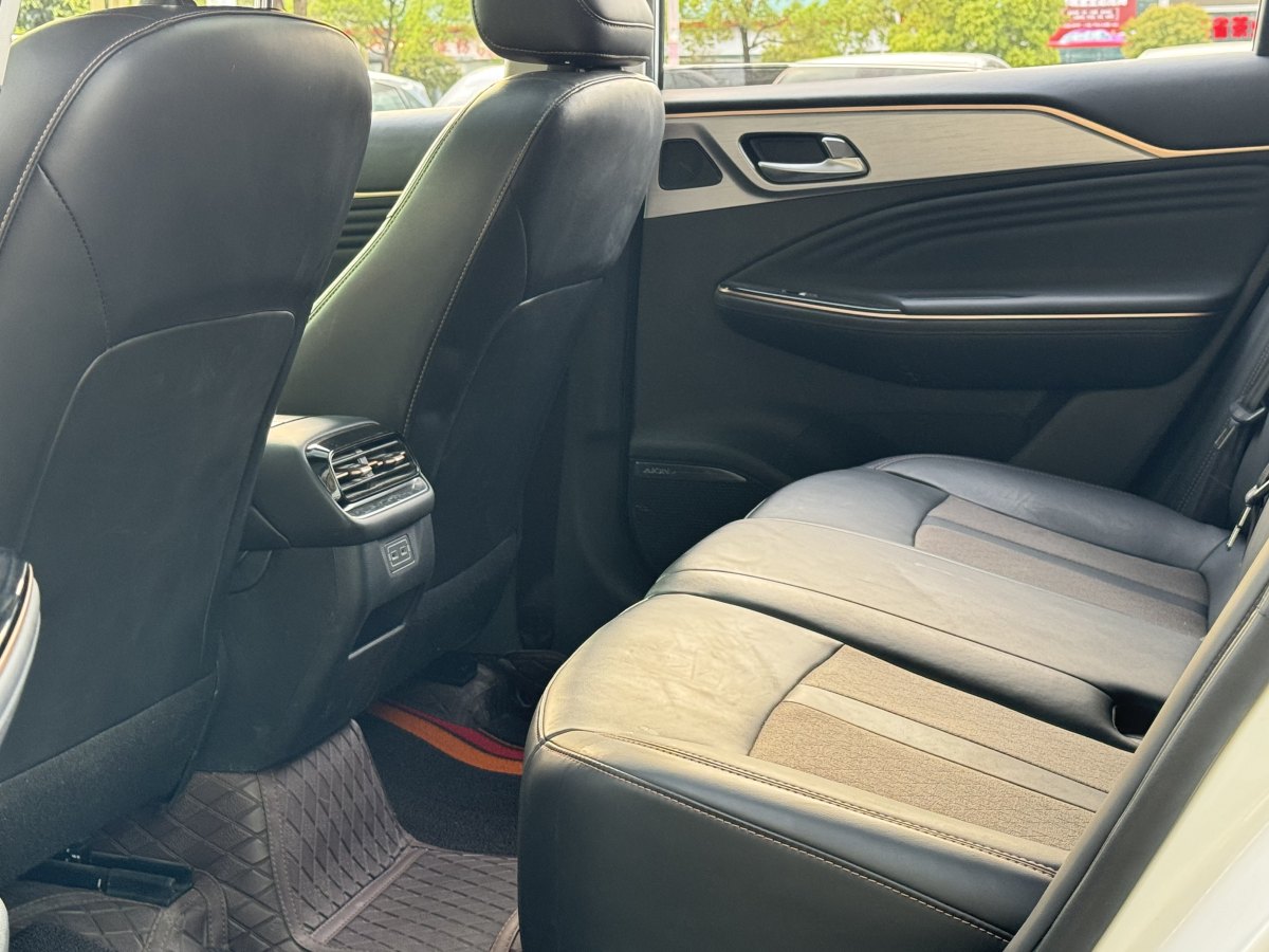 埃安 AION S  2023款 炫 580 55.5kWh 磷酸鐵鋰圖片