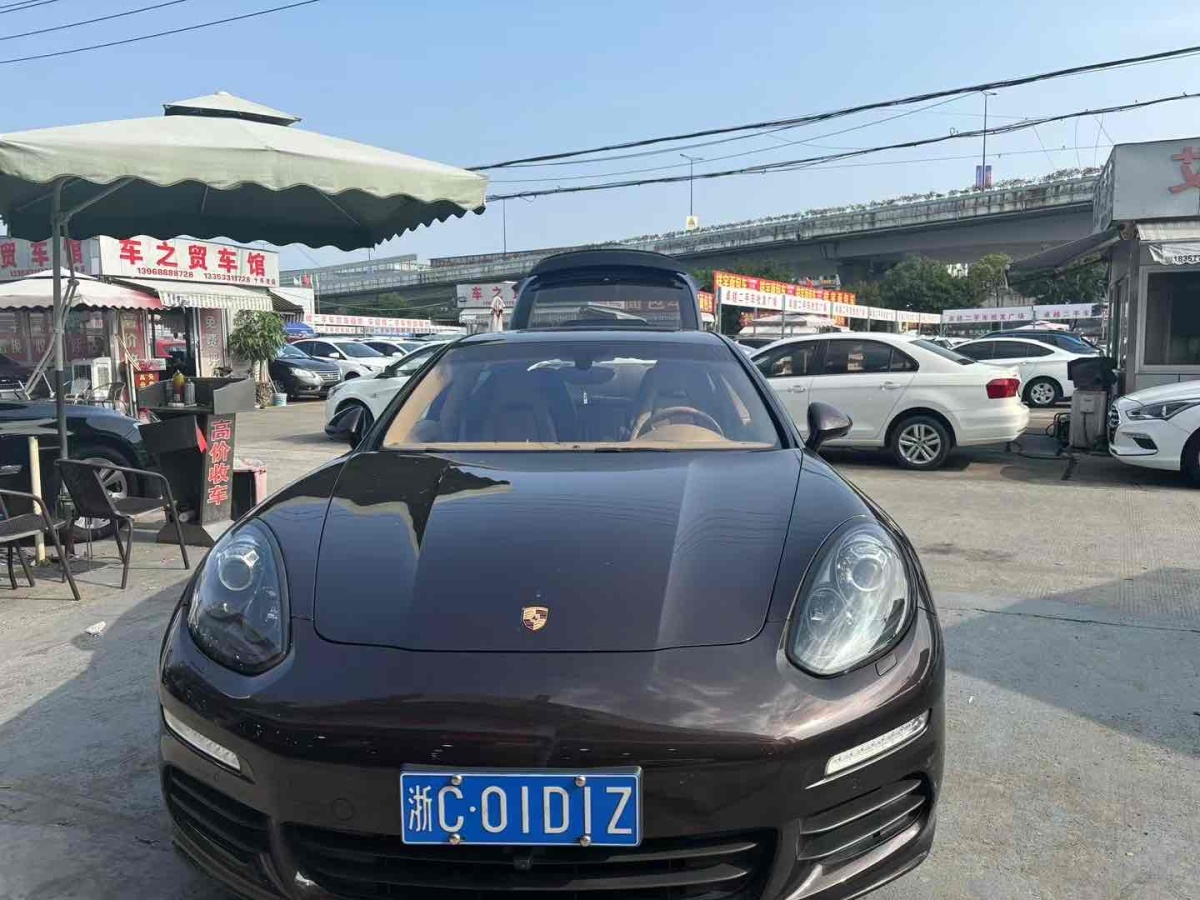 保時(shí)捷 Panamera  2014款 Panamera 3.0T圖片