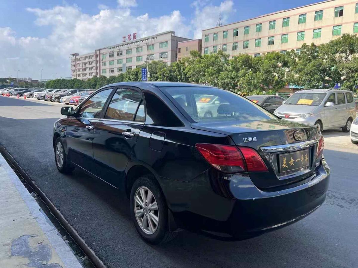 比亞迪 L3  2013款 1.5L 自動尊貴型圖片