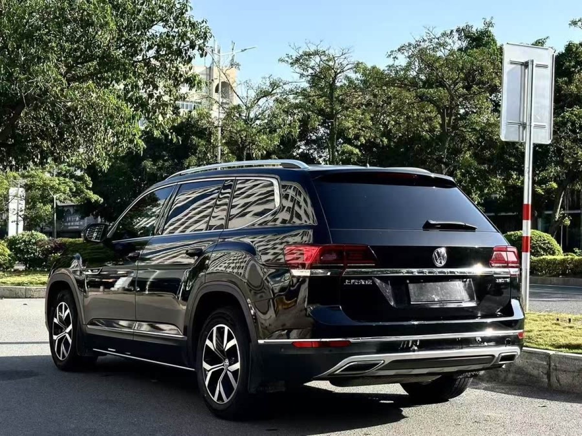 大眾 途昂  2023款 改款 380TSI 四驅(qū)豪華版圖片