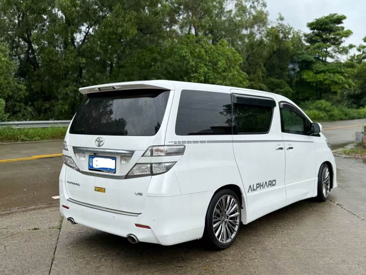 豐田 埃爾法  2011款 3.5L 豪華版圖片