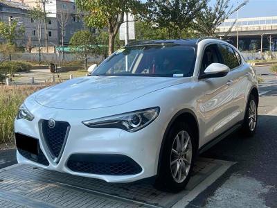 2017年11月 阿爾法·羅密歐 Stelvio 2.0T 200HP 豪華版圖片