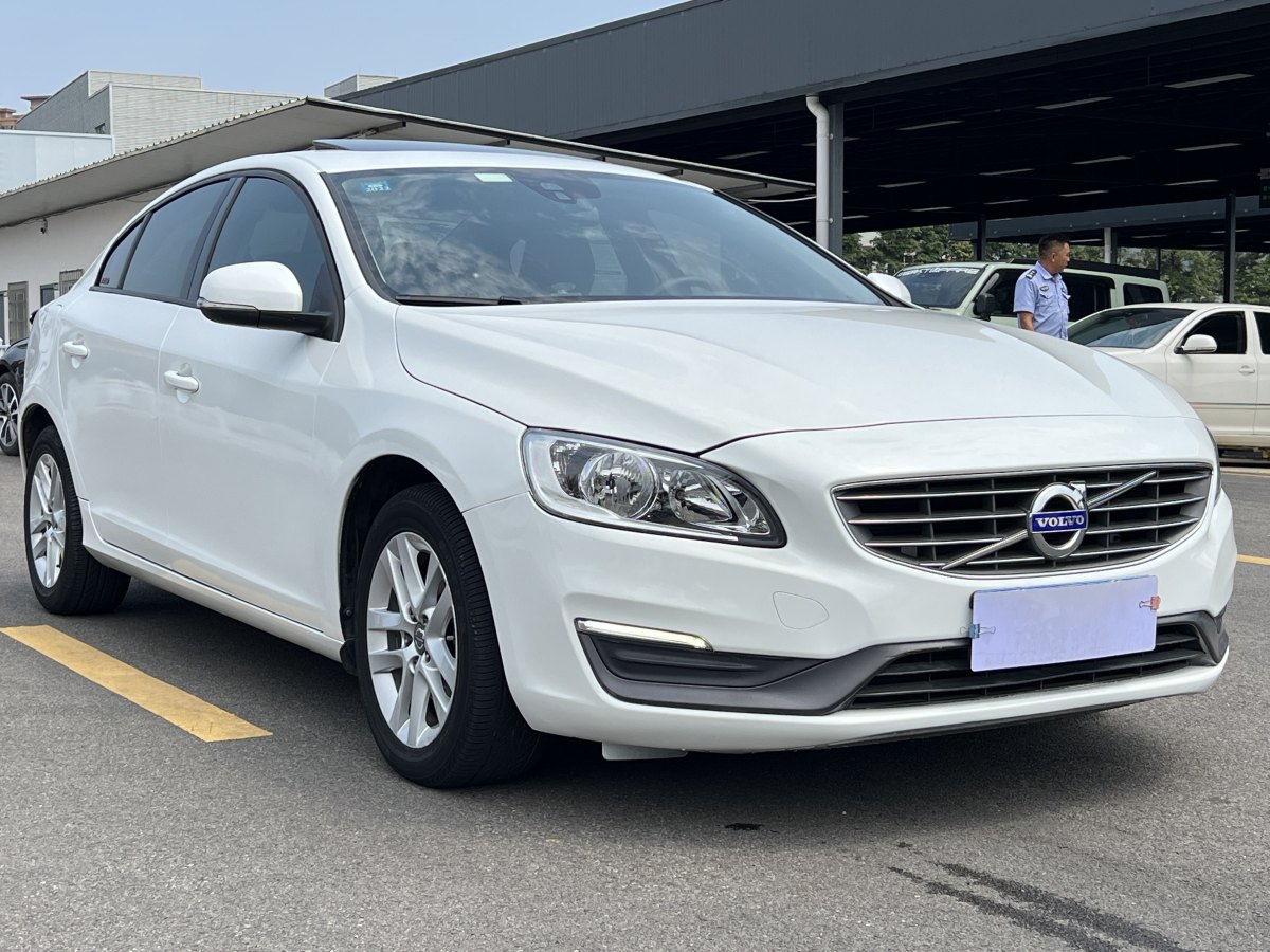 沃爾沃 S60  2016款 S60L 1.5T T3 智行版圖片