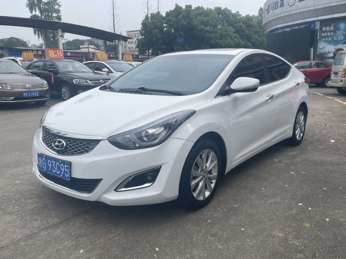 現(xiàn)代 朗動(dòng)  2016款 1.6L 自動(dòng)尊貴型圖片
