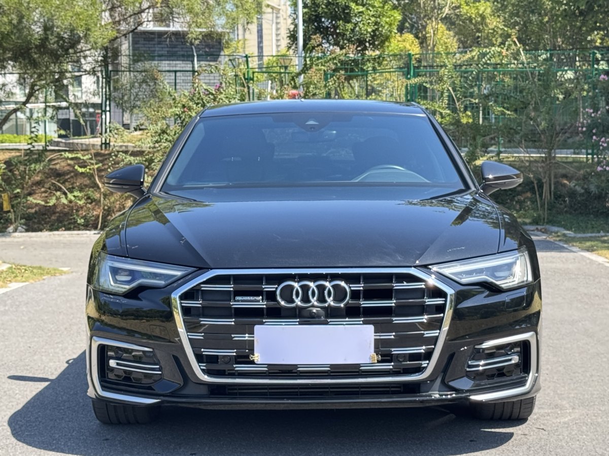 奧迪 奧迪A6L  2023款 改款 45 TFSI quattro 臻選動感型圖片