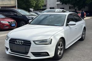 奥迪A4L 奥迪 35 TFSI 自动标准型