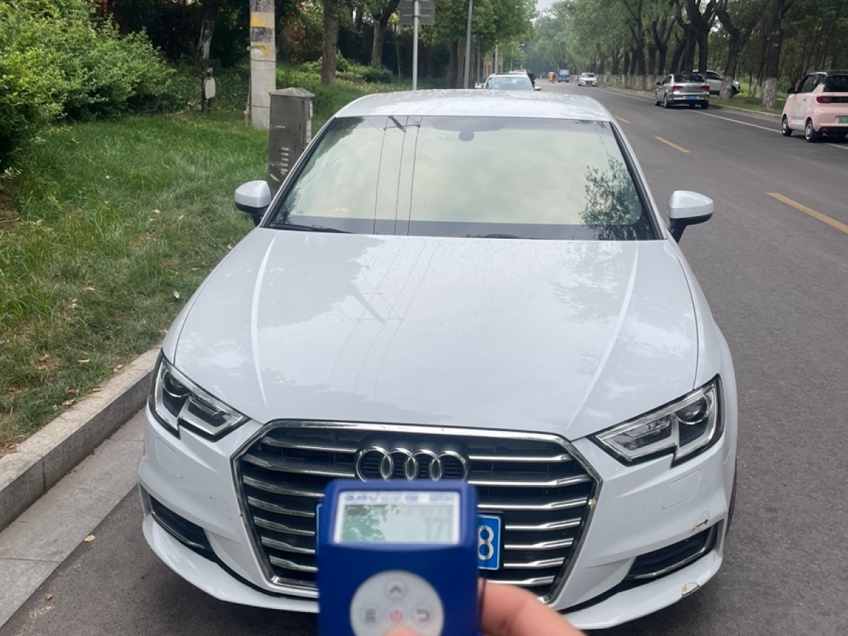 奧迪 奧迪A3  2019款 Sportback 35 TFSI 進(jìn)取型 國(guó)V圖片