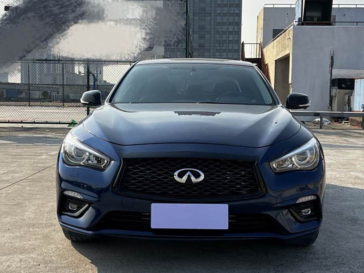 英菲尼迪 Q50L  2020款 2.0T 30周年限量版圖片