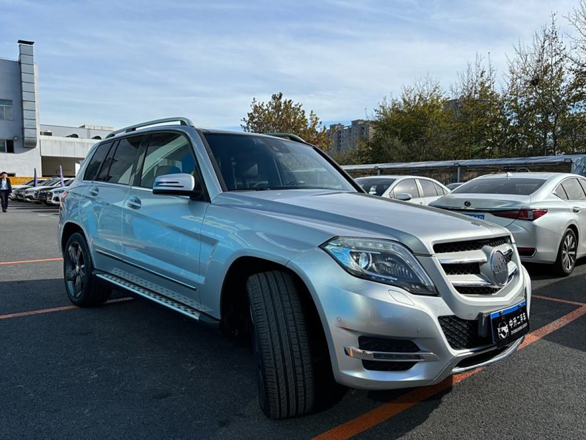 奔馳 奔馳GLK級(jí)  2013款 GLK 300 4MATIC 豪華型圖片