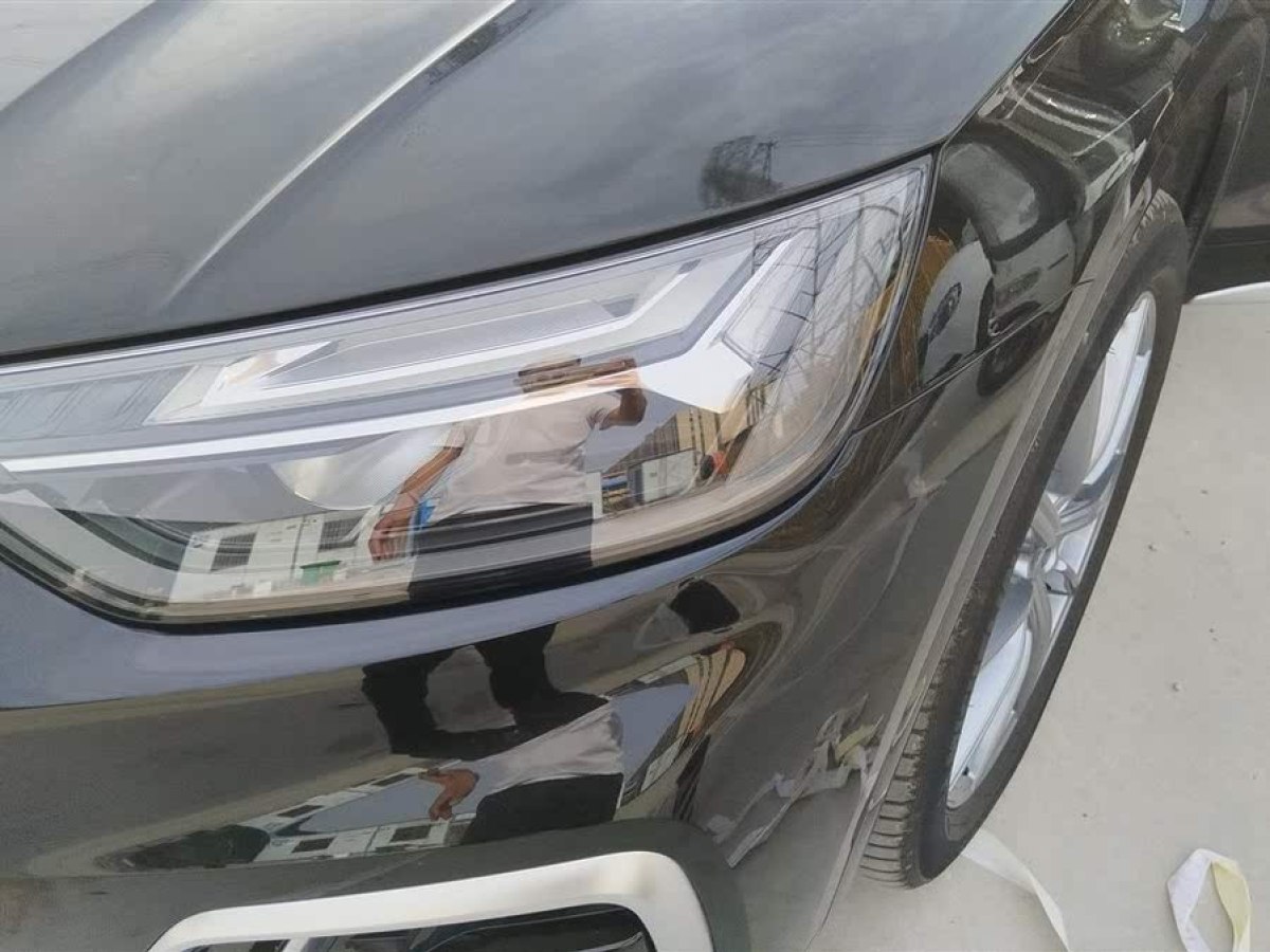 奧迪 奧迪Q5L  2023款 40T 時(shí)尚動(dòng)感型圖片