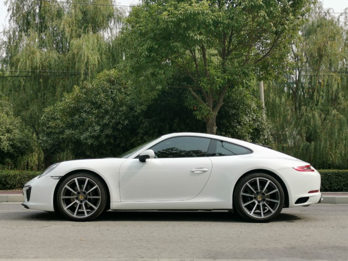 【南京】2016年10月 保時捷 911 2016款 carrera s 3.0t 自動檔