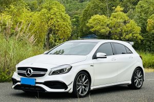 奔驰A级AMG 奔驰 AMG A 45 4MATIC