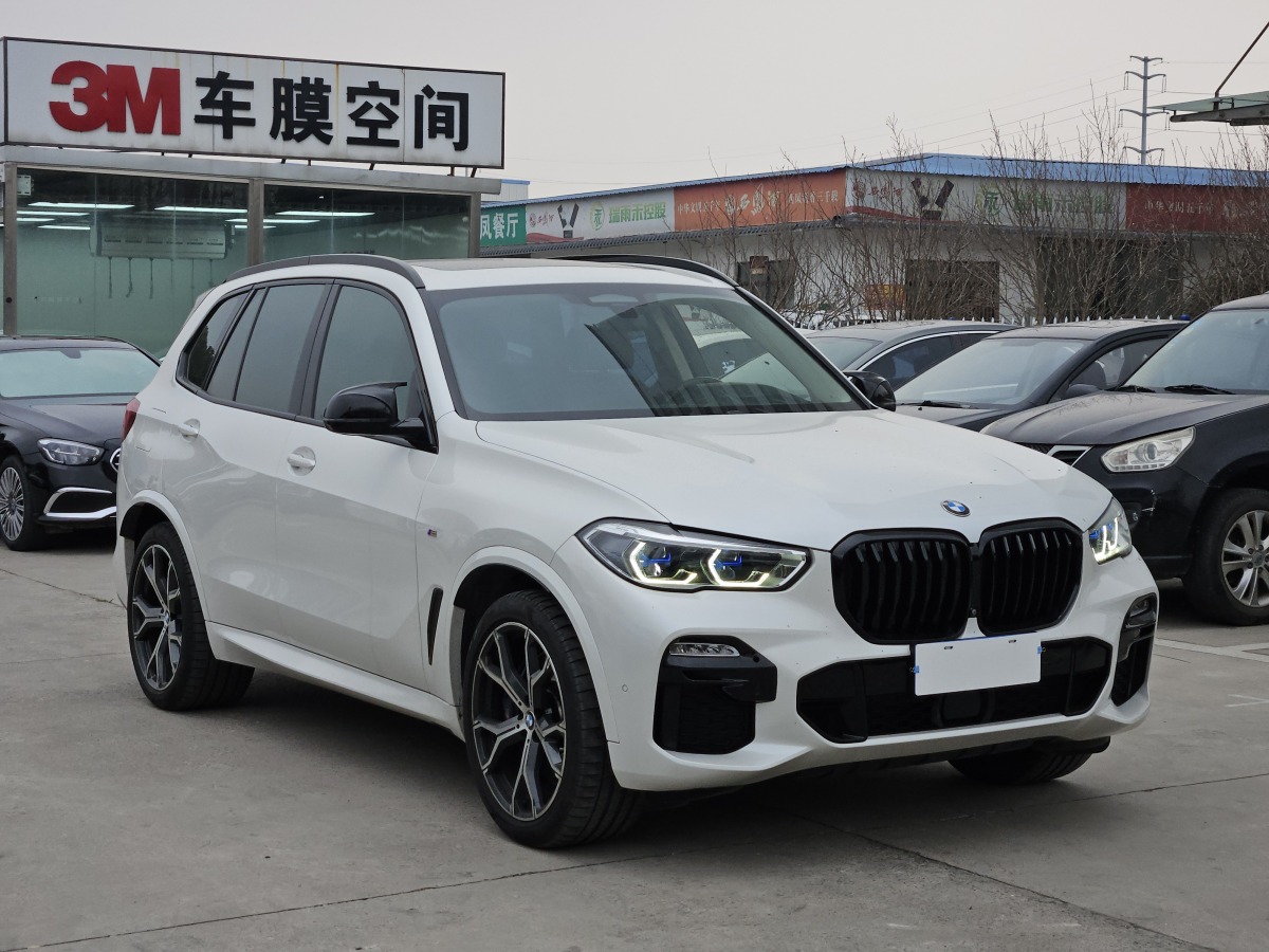 寶馬 寶馬X5  2020款 xDrive40i 尊享型 M運(yùn)動(dòng)套裝圖片