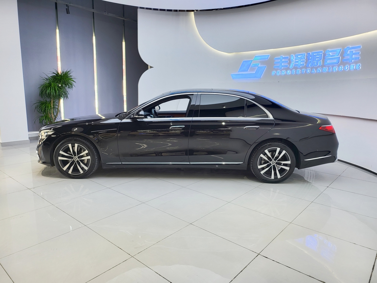 奔馳 奔馳S級(jí)  2022款 改款 S 400 L 豪華型圖片