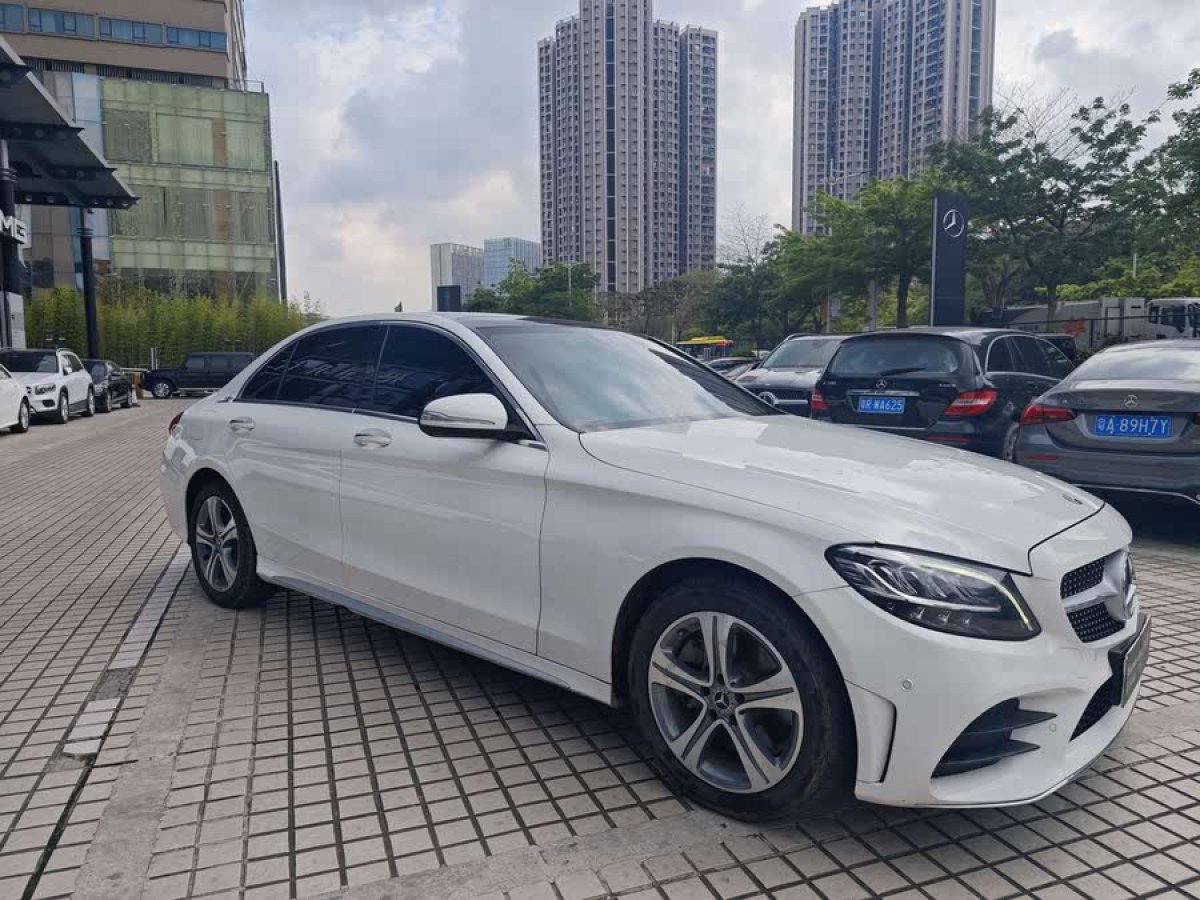 奔馳 奔馳C級  2020款 改款 C 260 L 運動版圖片