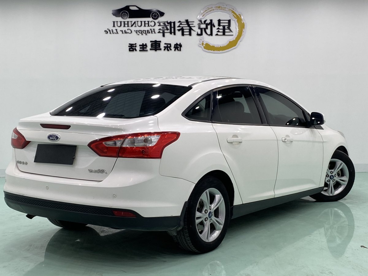 福特 ?？怂? 2012款 三廂 1.6L 自動風尚型圖片