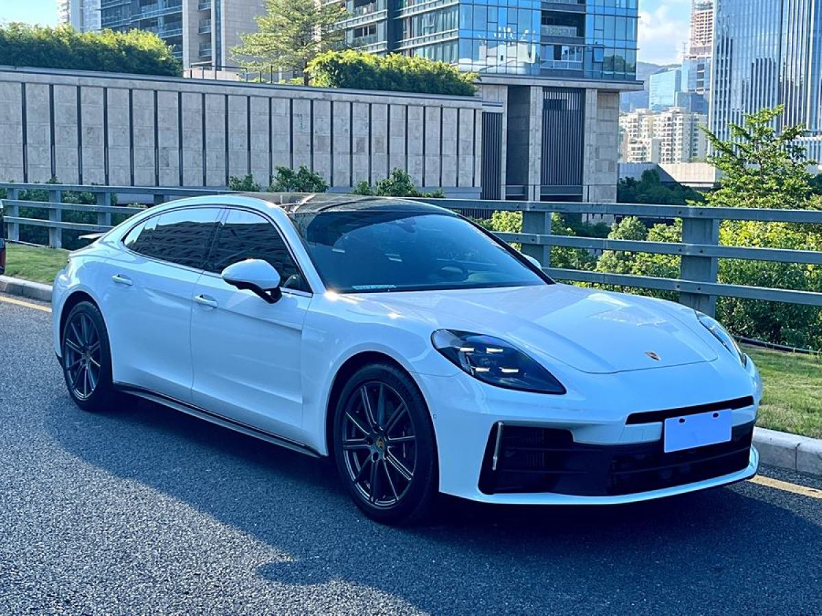 保時(shí)捷 Panamera  2024款 Panamera 行政加長(zhǎng)版 2.9T圖片