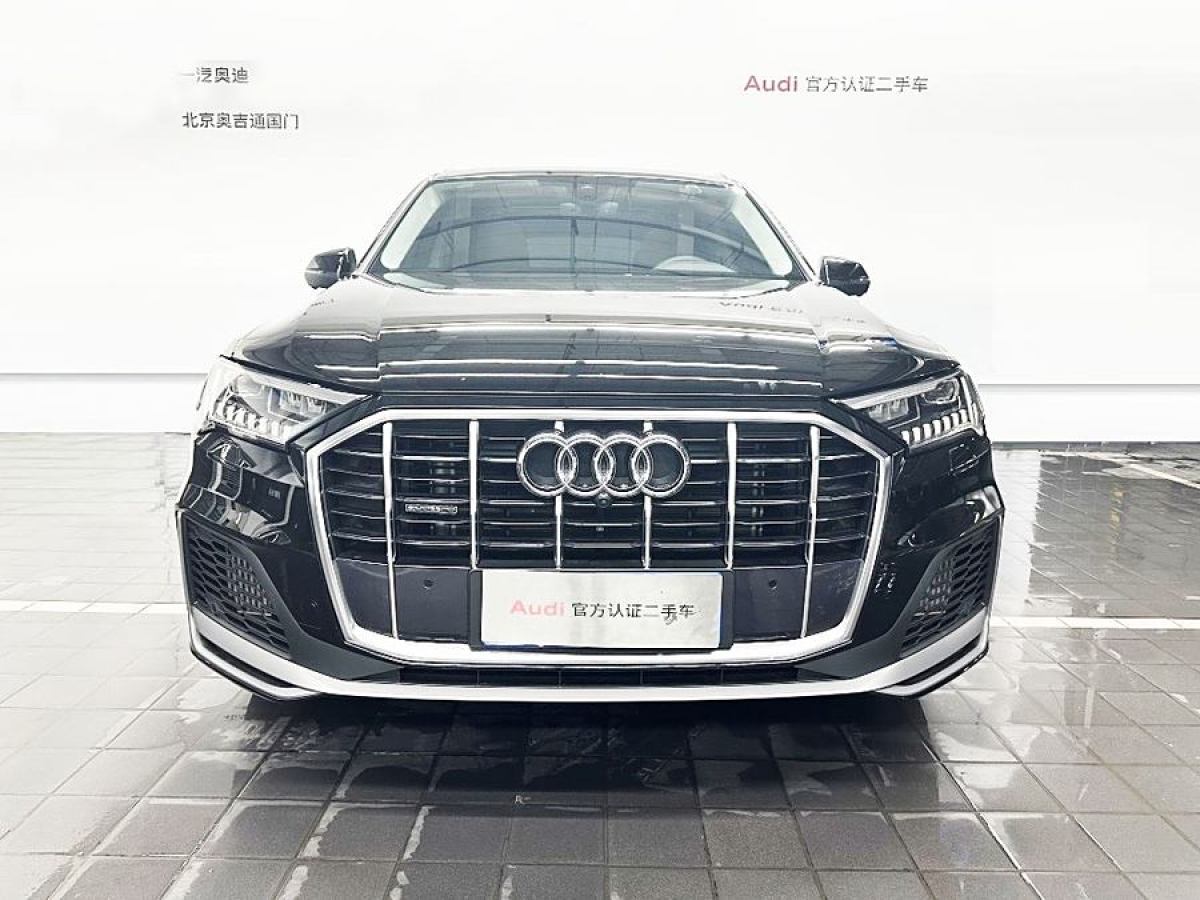 奧迪 奧迪Q7  2023款 55 TFSI quattro S line運(yùn)動(dòng)型圖片