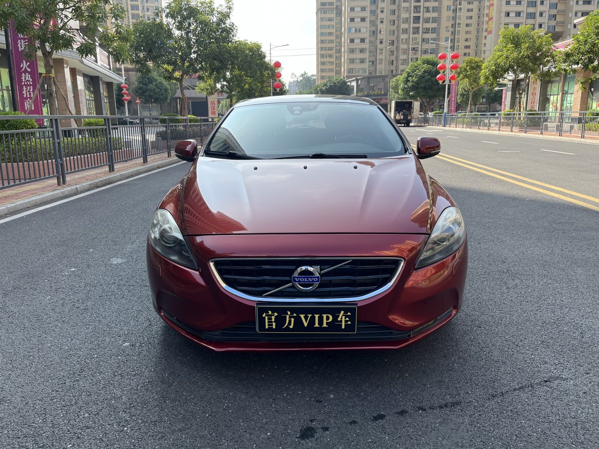 沃爾沃 V40  2016款 T3 智逸版圖片