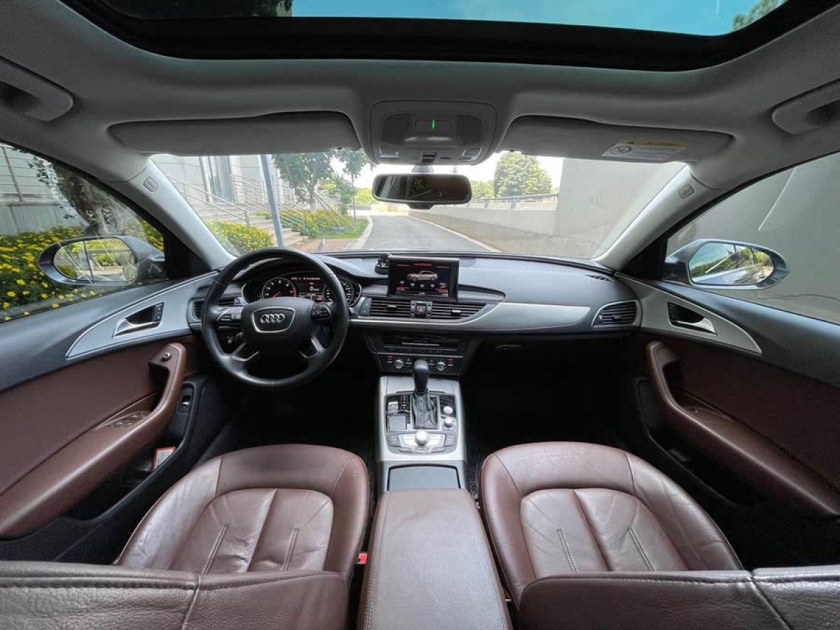 奧迪 奧迪A4L  2018款 30周年年型 30 TFSI 進取型圖片