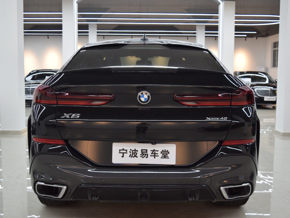 2022年3月寶馬 寶馬X6  xDrive30i 2.0T 自動 四驅(qū) M運動套裝