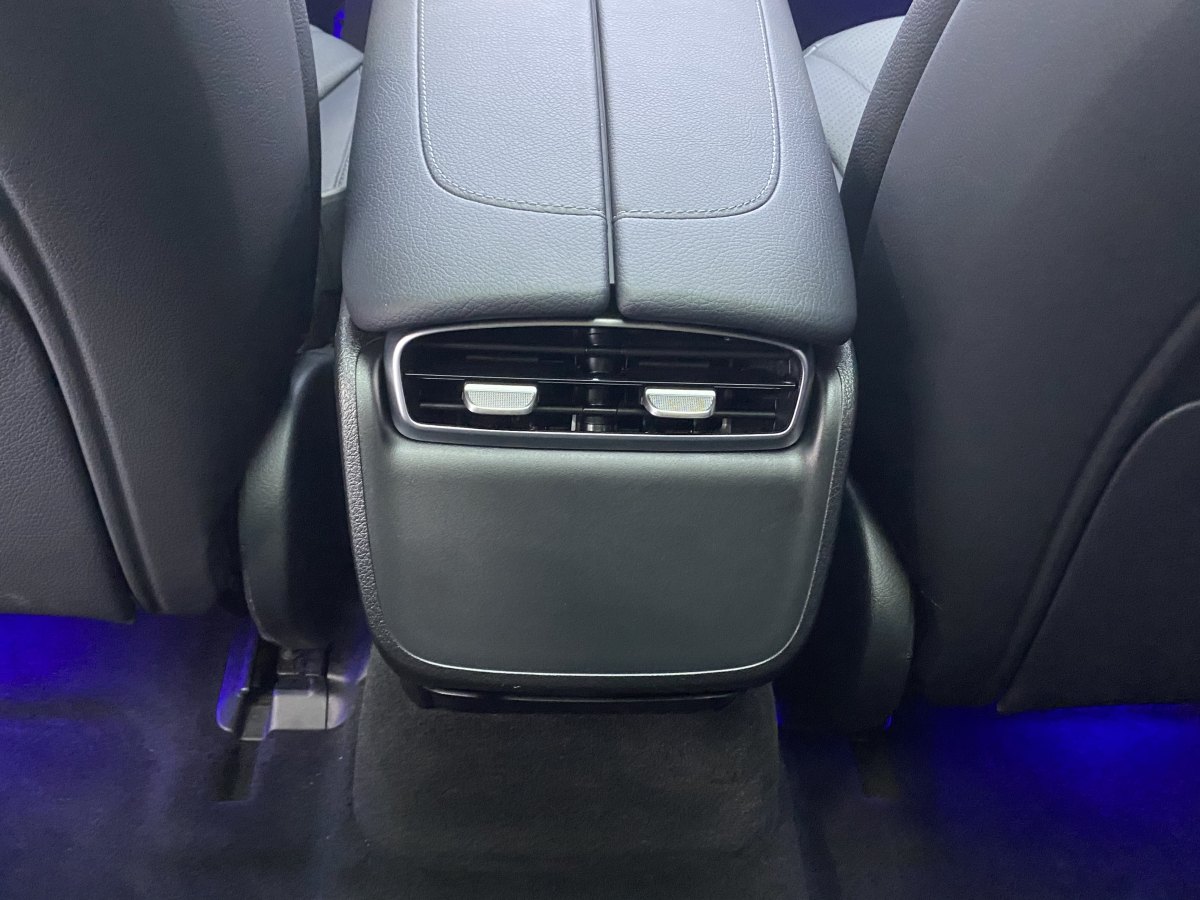 奔驰 奔驰EQE  2022款 350 先型特别版图片