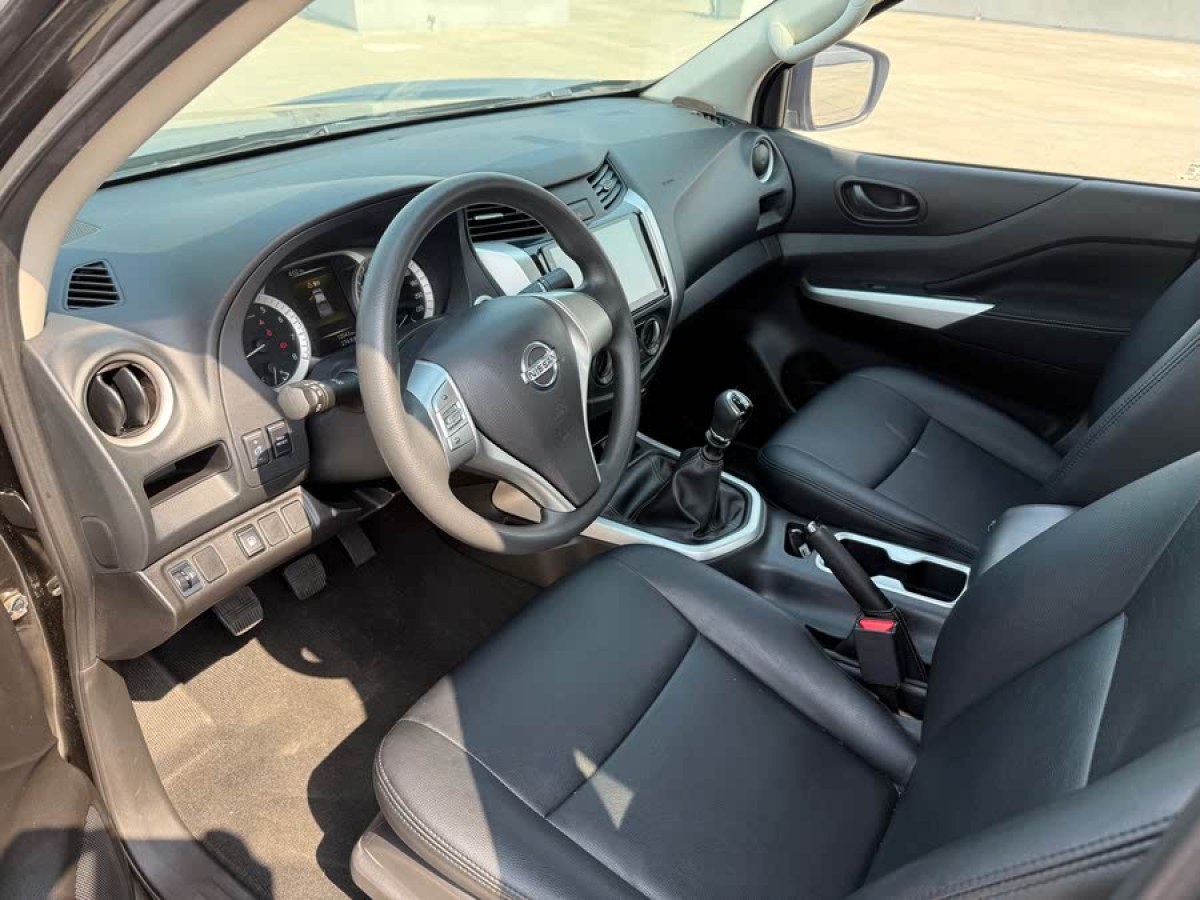 日產(chǎn) 納瓦拉  2019款 2.5L手動(dòng)兩驅(qū)舒適型國(guó)VI QR25圖片