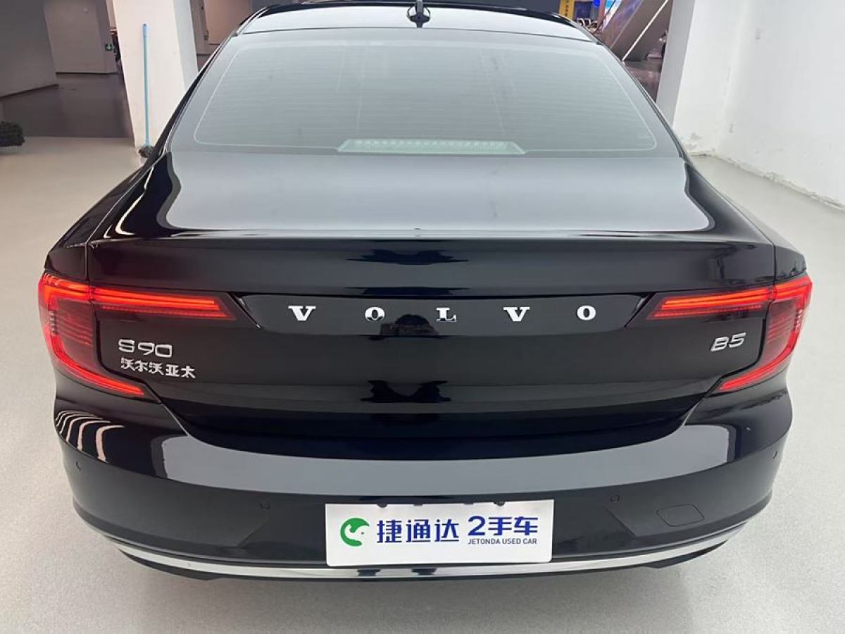 沃爾沃 S90  2021款 B5 智遠(yuǎn)豪華版圖片