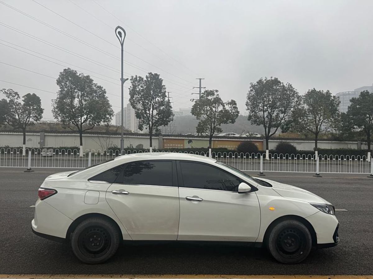 啟辰 D60EV  2020款 標(biāo)準(zhǔn)續(xù)航智行版圖片