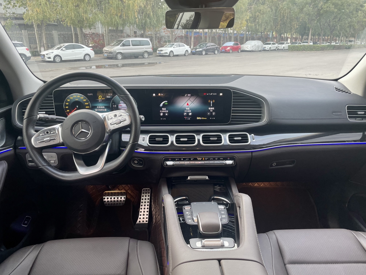 奔馳 奔馳GLS  2023款 改款 GLS 450 4MATIC 時(shí)尚型圖片