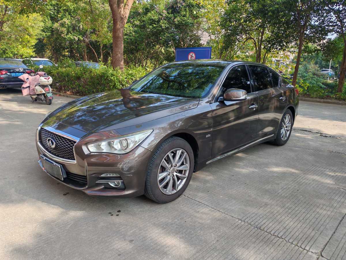 英菲尼迪 Q50L  2015款 2.0T 舒適版圖片