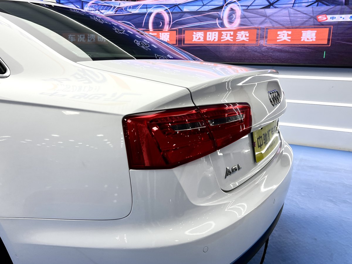 奧迪 奧迪A6L  2014款 TFSI 標(biāo)準(zhǔn)型圖片