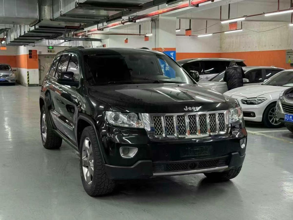 Jeep 大切諾基  2013款 3.6L 旗艦尊崇版圖片