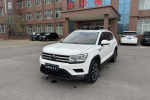 途岳 大眾 300TSI 兩驅(qū)新月版