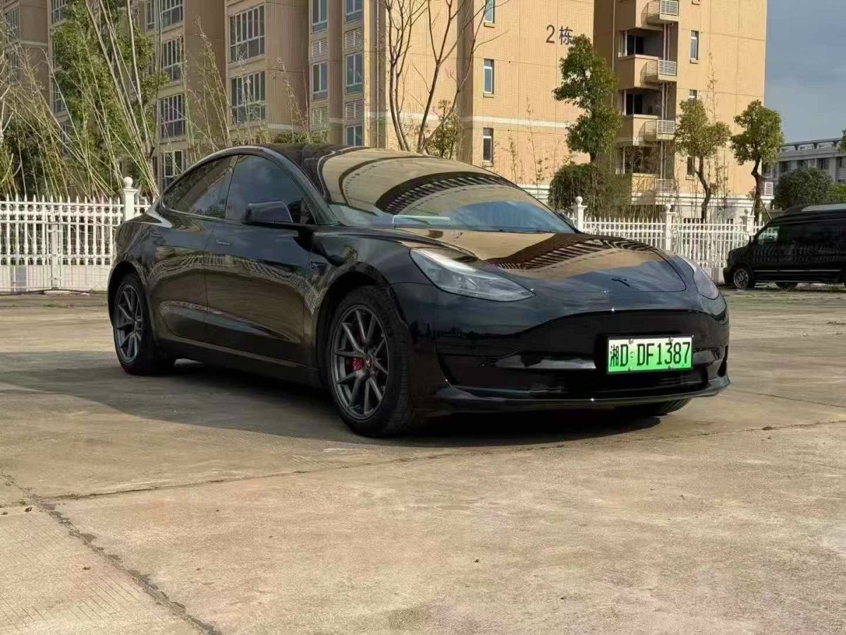 特斯拉 Model S  2021款 Plaid Plus 版圖片