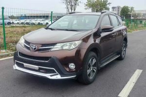 RAV4荣放 丰田 2.0L CVT两驱风尚版