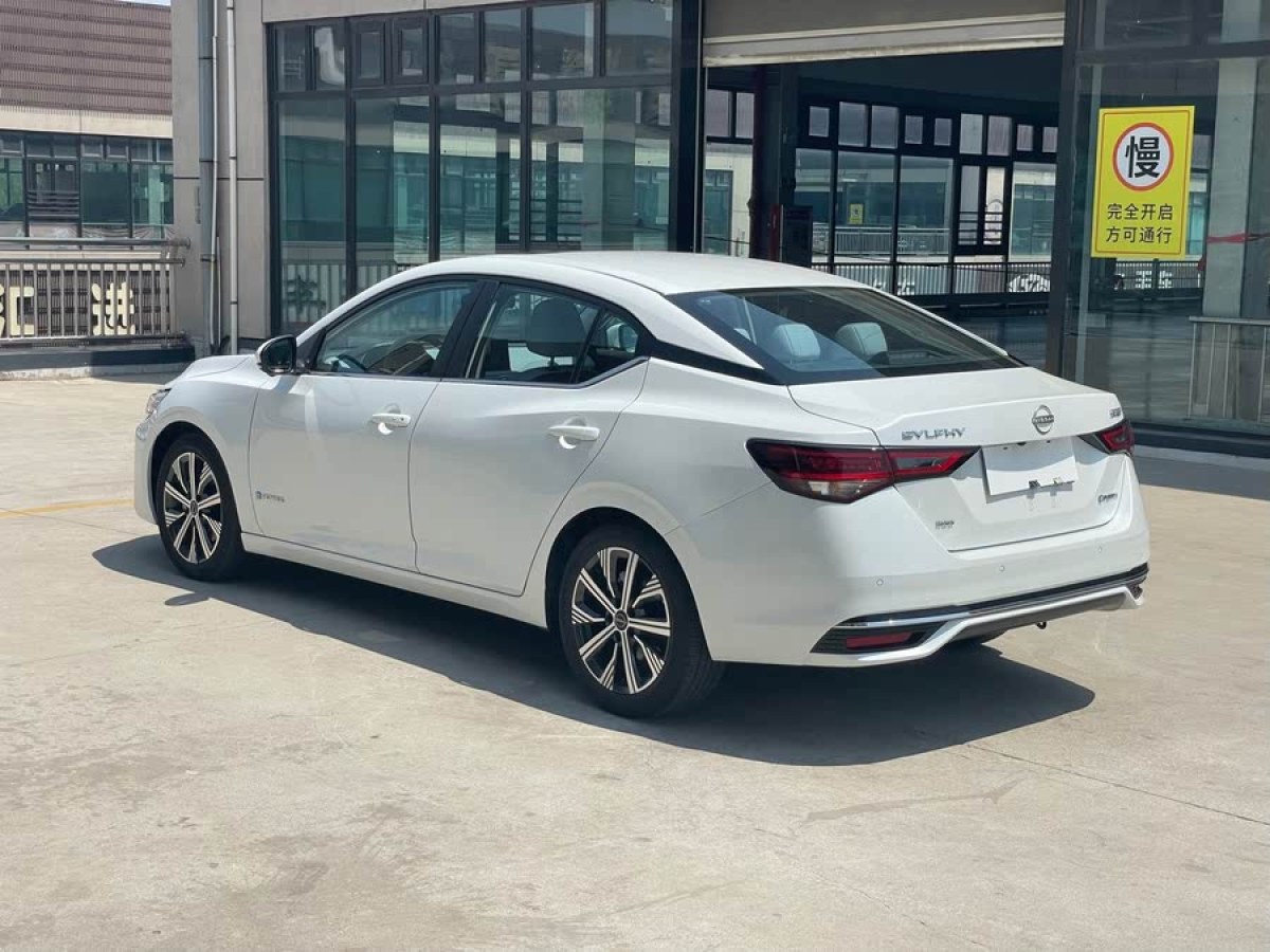 日產(chǎn) 軒逸  2022款 e-POWER 超豪華Ultra圖片