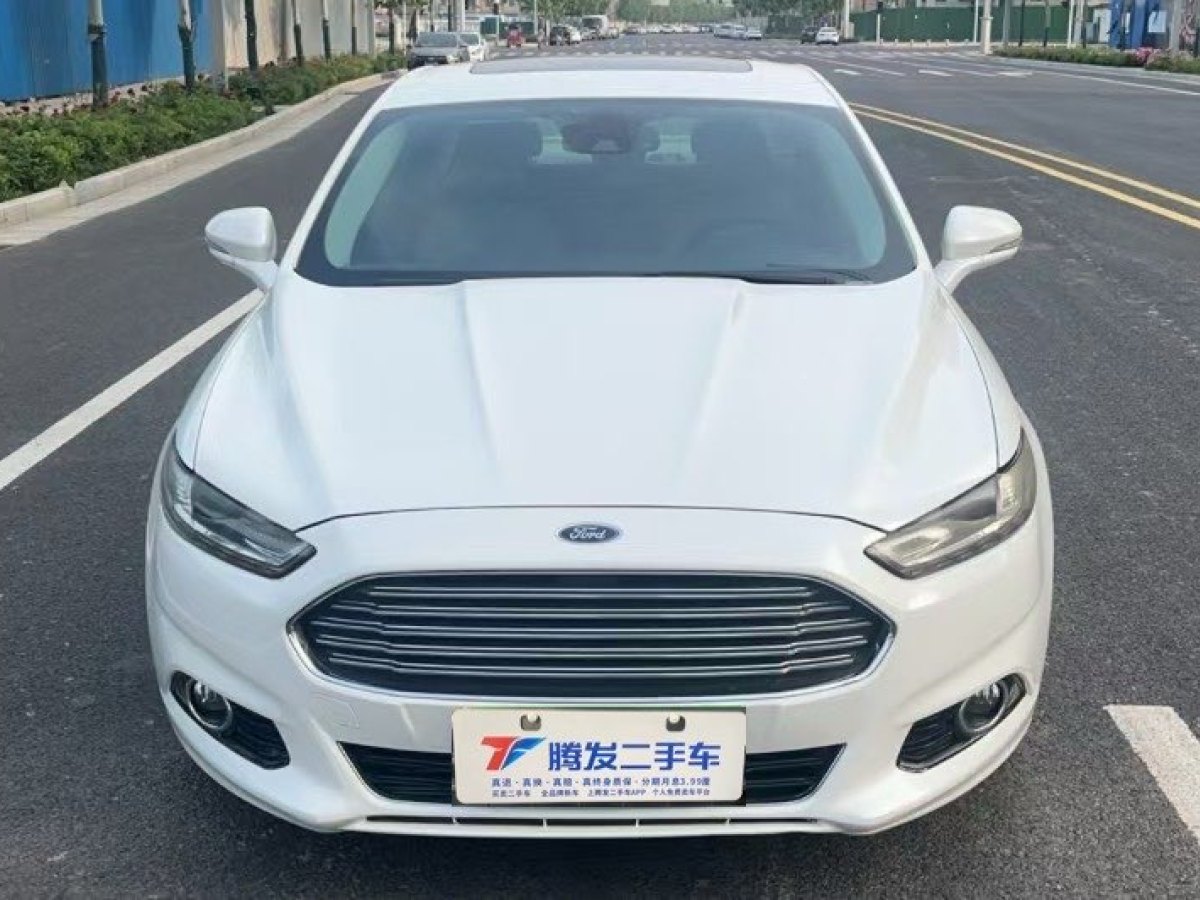 福特 蒙迪歐  2013款 2.0L GTDi200時(shí)尚型圖片