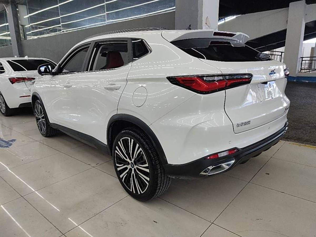 長(zhǎng)安歐尚 長(zhǎng)安歐尚X5  2021款 1.5T DCT旗艦型圖片