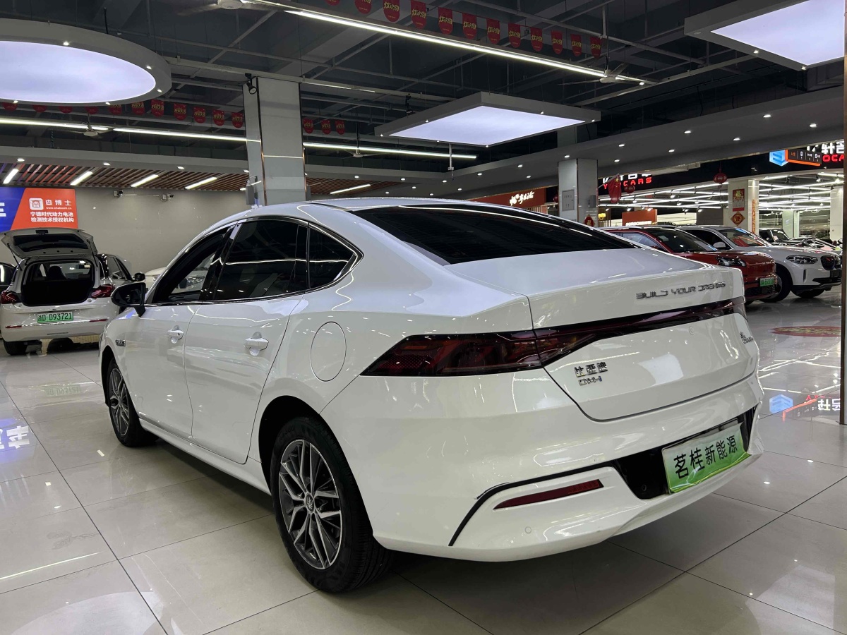 比亞迪 秦PLUS  2023款 冠軍版 DM-i 120KM超越型圖片