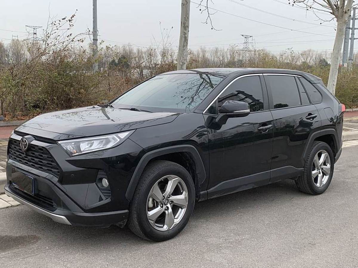 2021年11月豐田 RAV4榮放  2021款 2.0L CVT兩驅風尚PLUS版