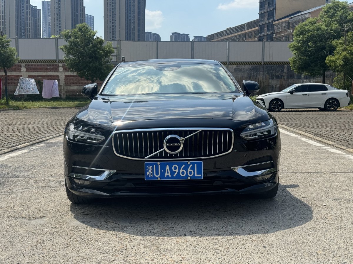 沃爾沃 S90  2020款 改款 T5 智逸豪華版圖片