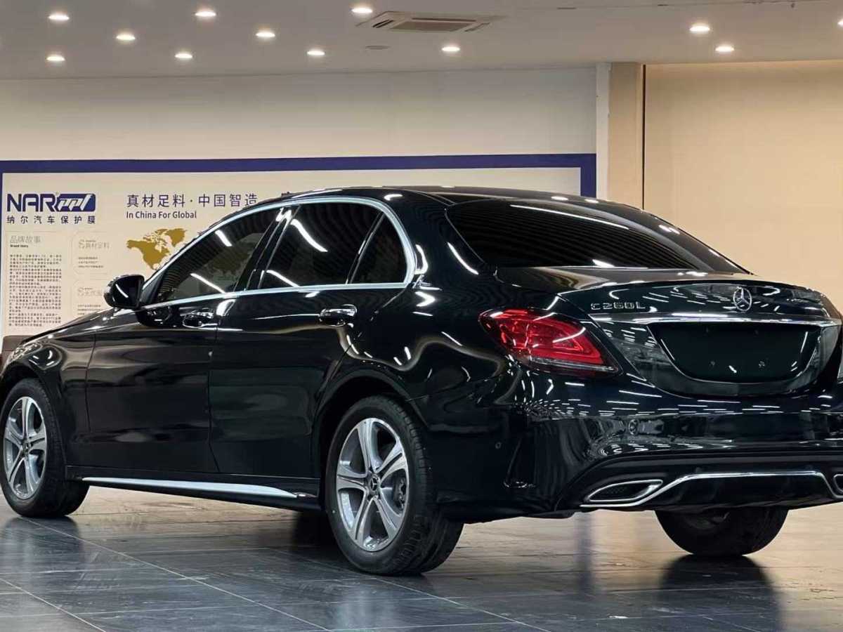 奔馳 奔馳C級  2020款 改款 C 260 L 運(yùn)動版圖片
